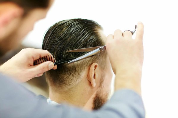 Trouvez la coupe de cheveux homme idéale pour vous